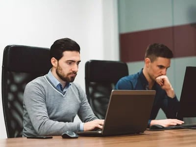 PHP Freelancer mit Fokus auf Symfony und Shopware Plugin Entwicklung