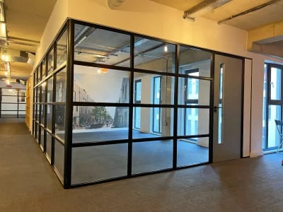 Innovative Glastrennwände Krefeld für Büros und Wohnungen – Glasbau West